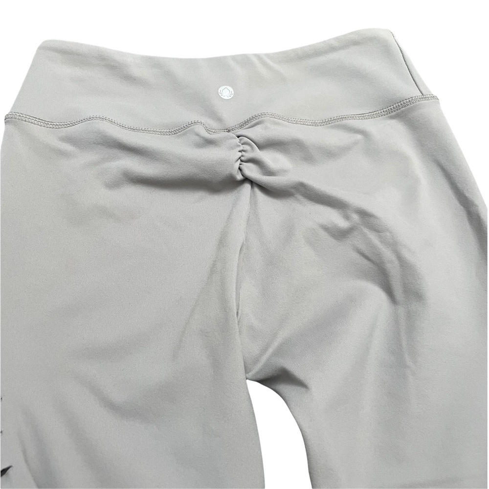 Jala‎ Clothing Slash Groove Light Gray Leggings Size S Cut Outs - Picture 3 of 6